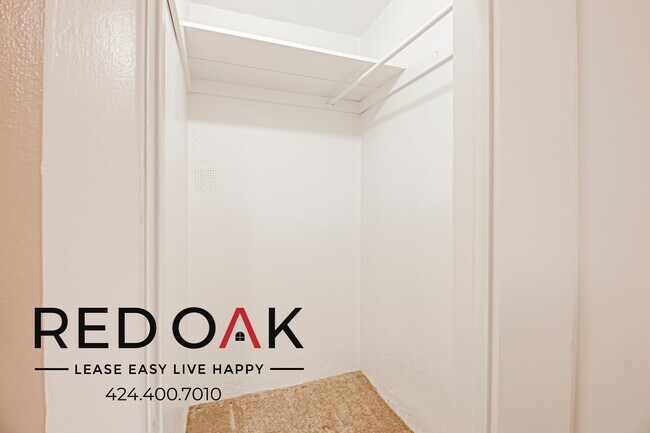 Building Photo - 220 Mira Mar Ave