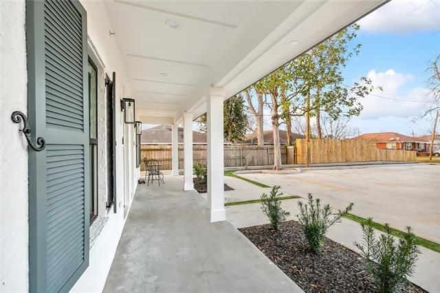 Building Photo - 426 W Genie St