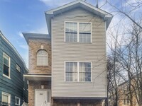 Building Photo - 788 S 17th St