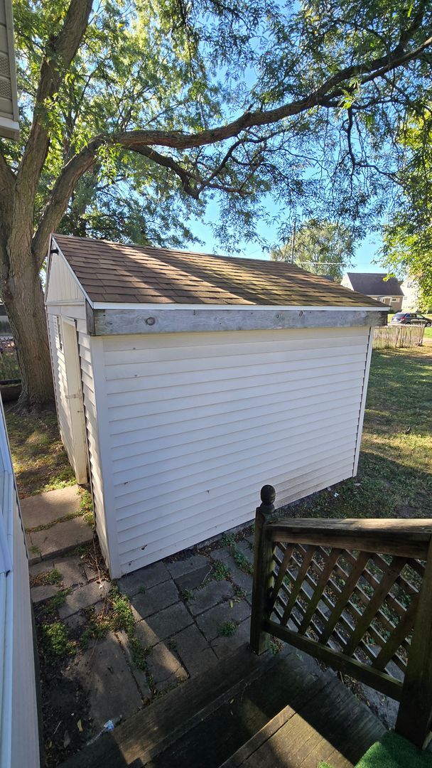 Building Photo - 2-Bedroom House for Rent - NO APPLICATION FEE!!!