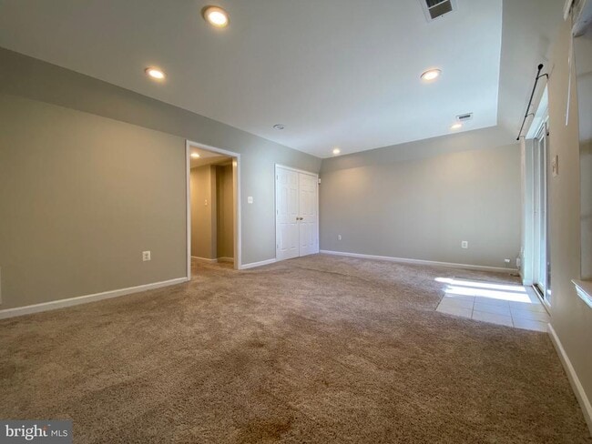 Building Photo - 14299 Newbern Loop