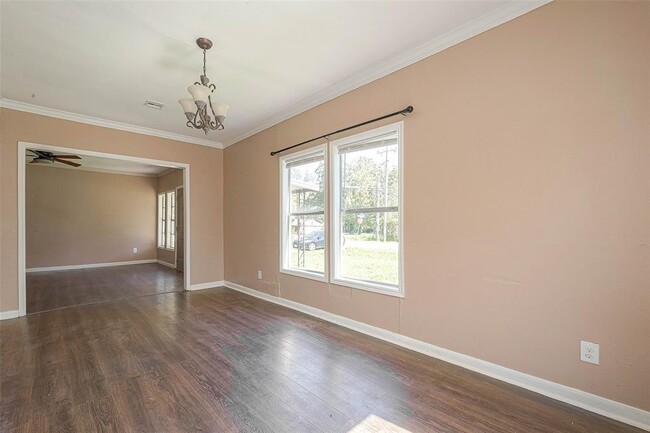 Building Photo - 138 N Mattson St