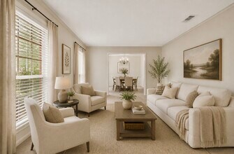 Building Photo - 5702 Vestavia Dr
