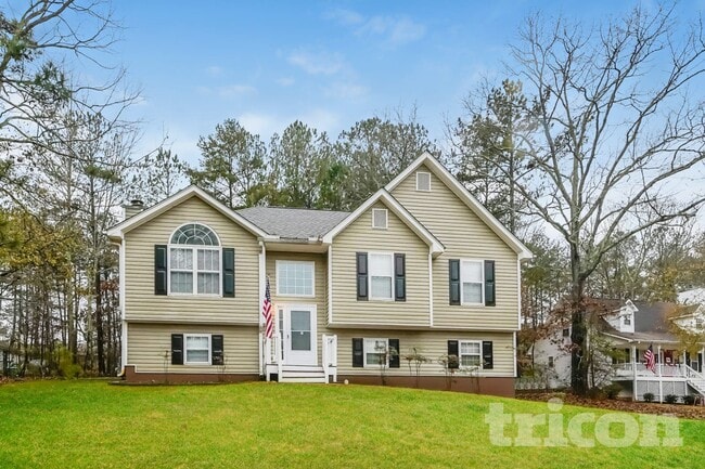 Building Photo - 241 Amy Blvd