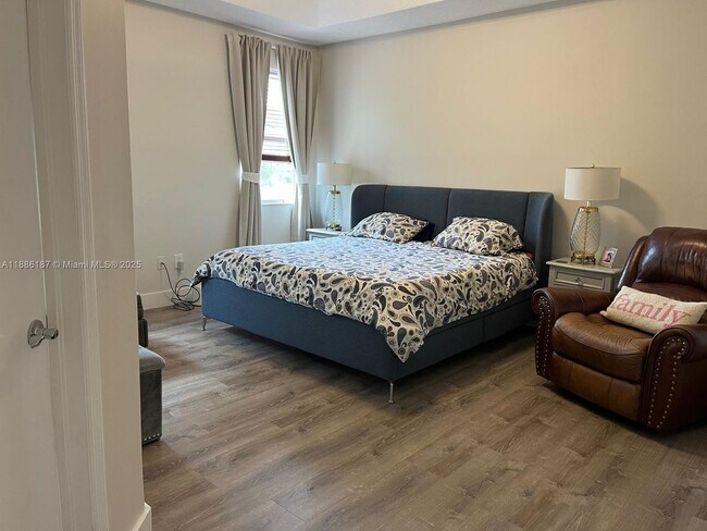 Building Photo - 10866 NW 51st Ln