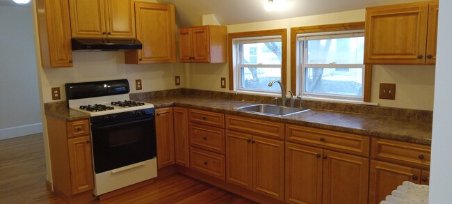 Kitchen - 351 Essex St