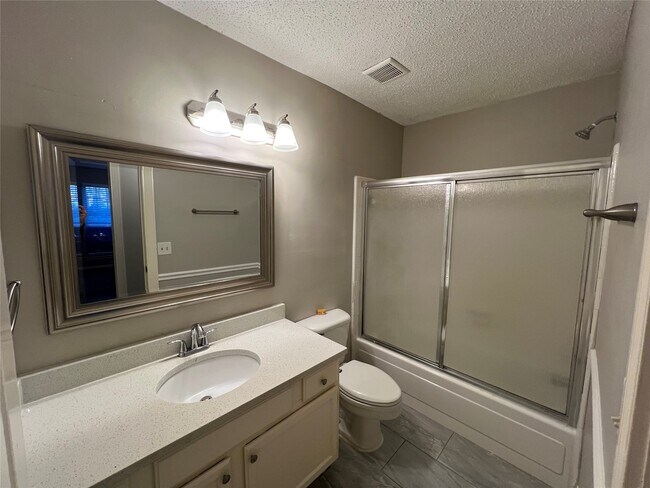 Building Photo - 187 Sandpebble Dr