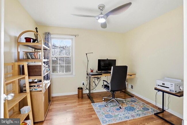 Building Photo - 4708 SUMMIT Rd