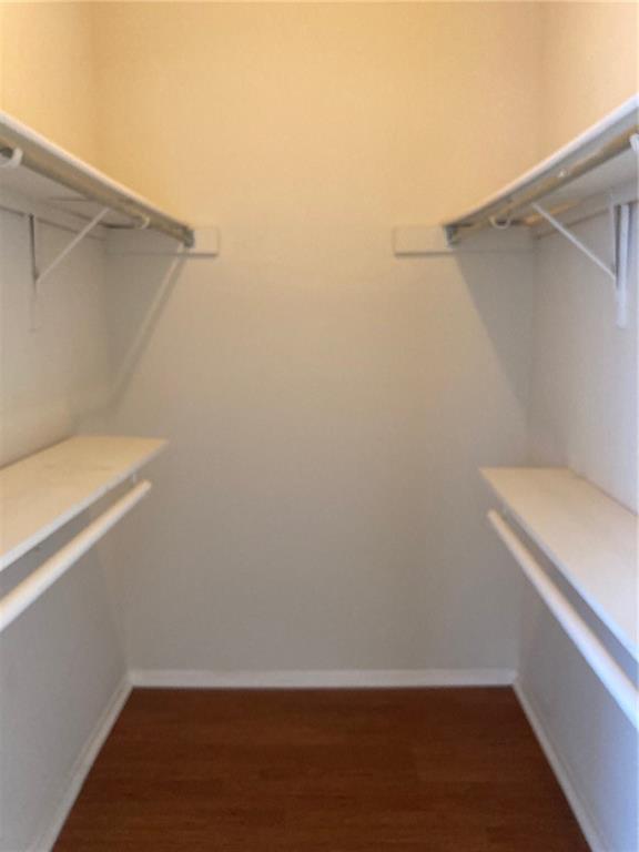 Building Photo - 806 W 24th St