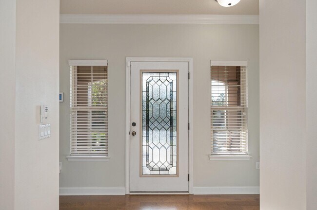 Building Photo - 4434 Mirada Way