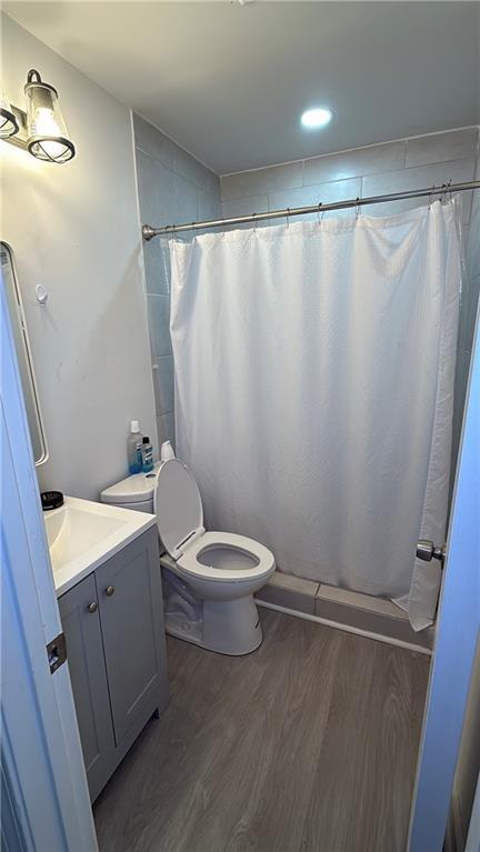 Building Photo - 980 Hilltop Ct