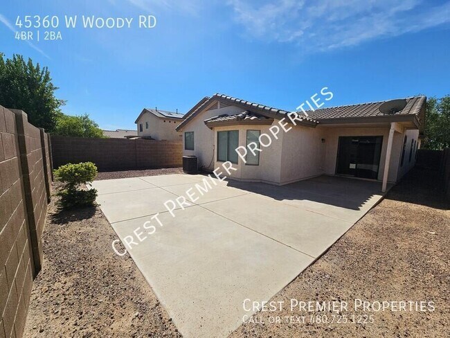 Building Photo - 45360 W Woody Rd