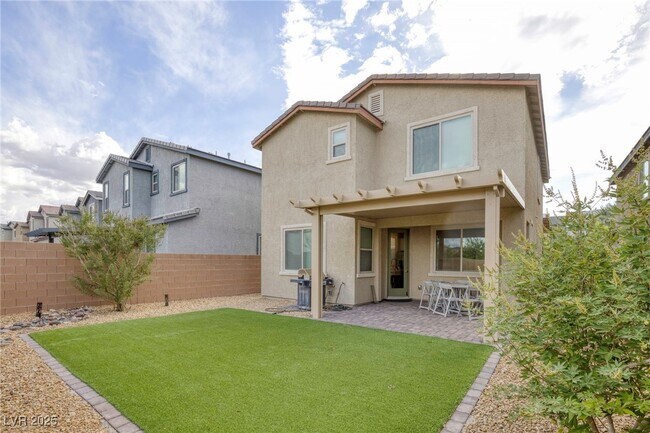 Building Photo - 976 Bluebell Brook St