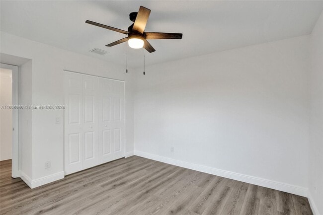 Building Photo - 7947 Tam Oshanter Blvd
