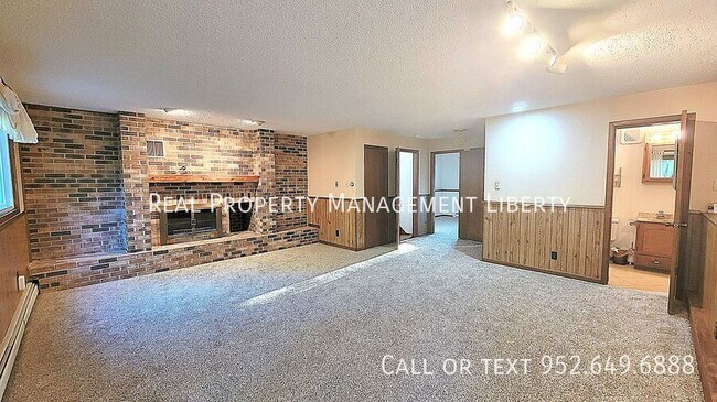 Building Photo - 15229 Bluedorn Cir SE