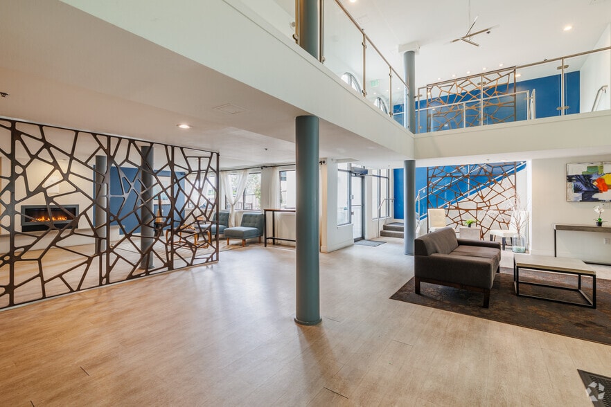 Primary Photo - The Hudson