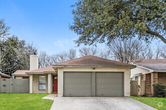 Building Photo - 105 Caprock Dr