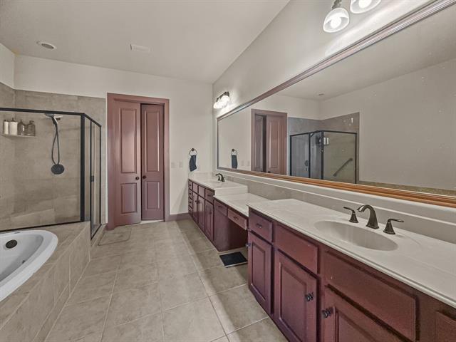 Building Photo - 555 Via Amalfi