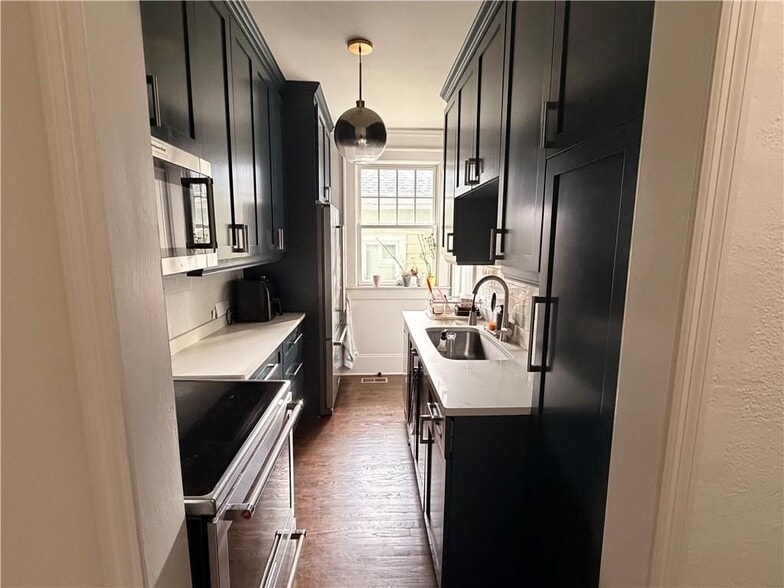 Building Photo - 71 Maddox Dr NE