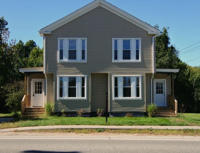 Building Photo - 82 Main St
