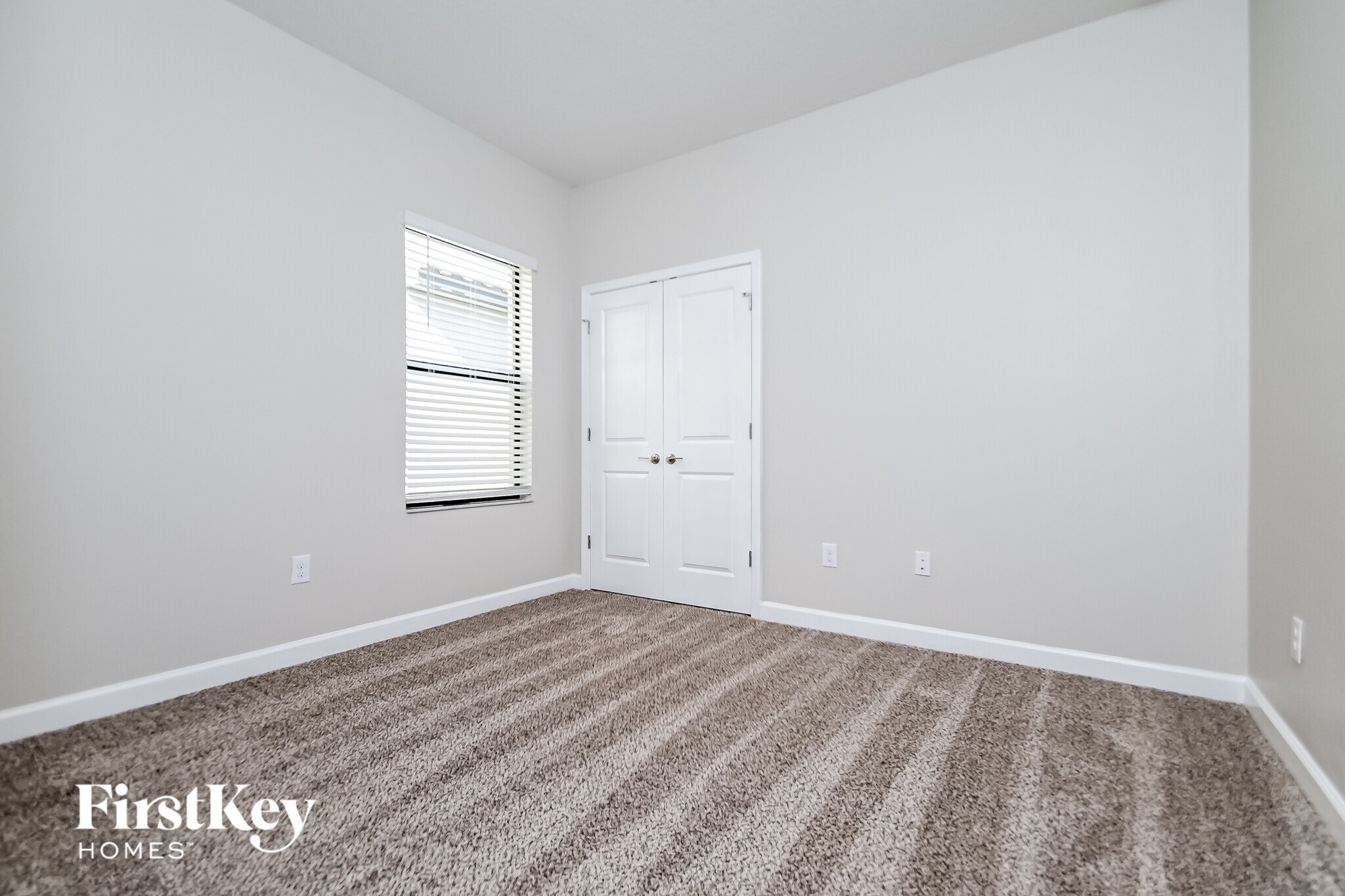 Building Photo - 12016 Cinnamon Fern Dr