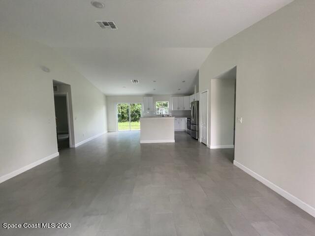 Building Photo - 835 Kenilworth Ct
