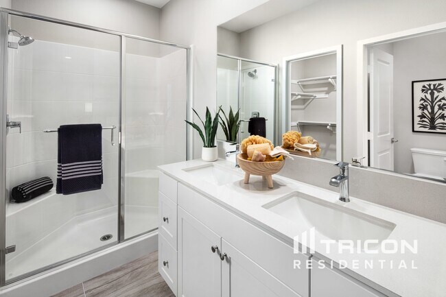 Building Photo - 24641 Tesoro Ct
