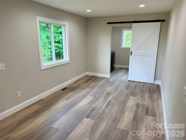 Building Photo - 6415 Little Mountain Rd