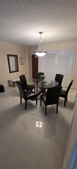 Building Photo - 4001 S Ocean Dr