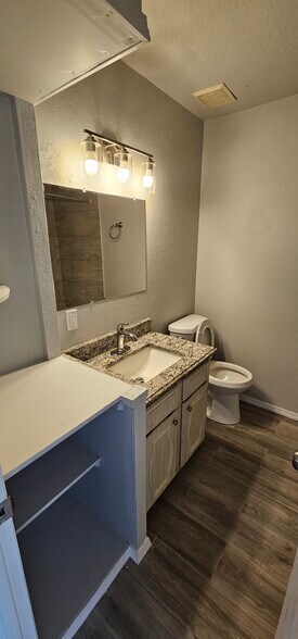 Building Photo - 1508 Opossum Cir