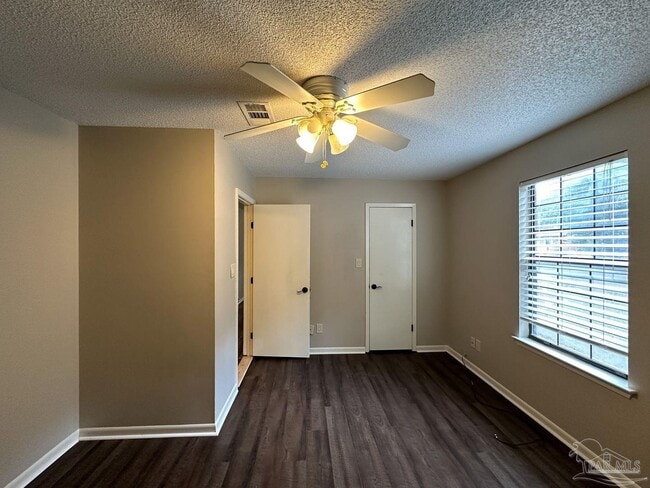 Building Photo - 4406 Nora Ave