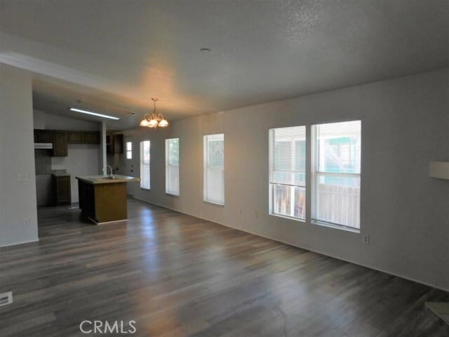 Building Photo - 6833 Rea Ave