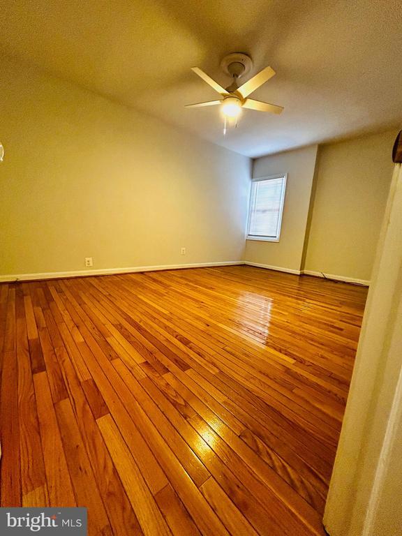 Building Photo - 225 10th St NE