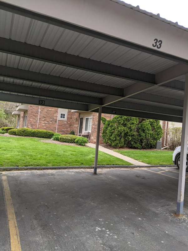 Building Photo - 529 Longshore Dr