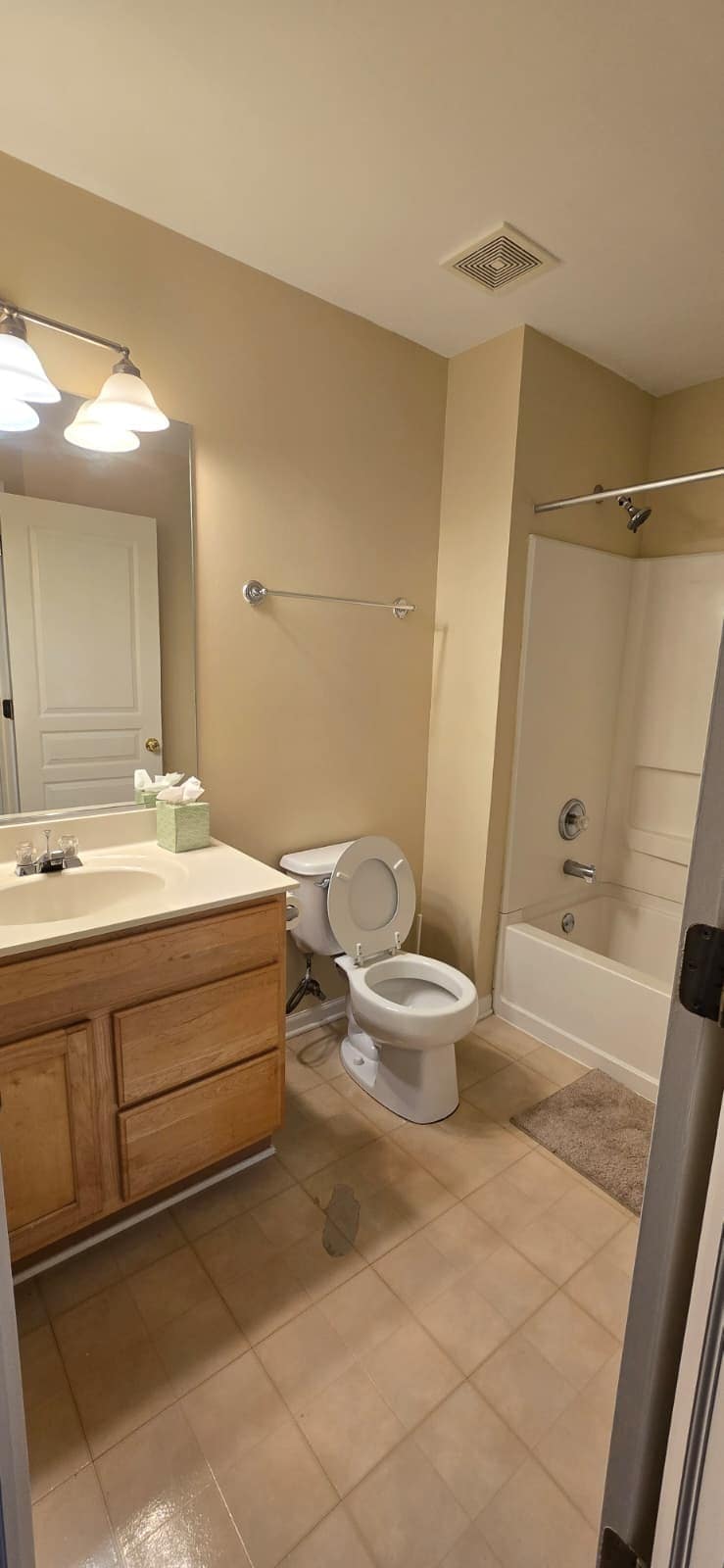 Building Photo - 2986 Peachtree Cir