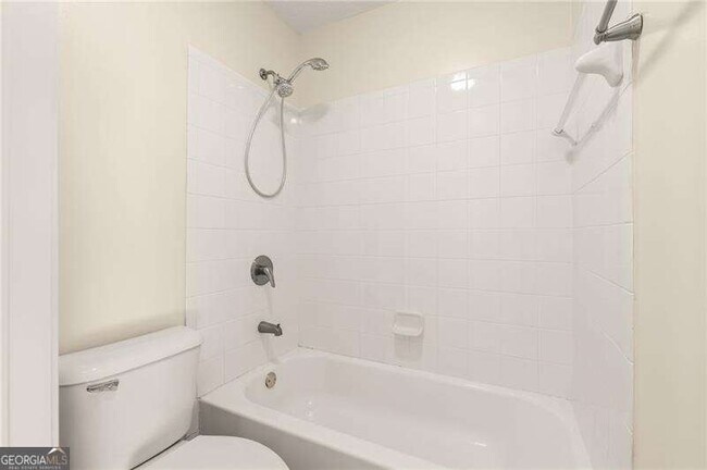 Building Photo - 523 Warm Springs Cir