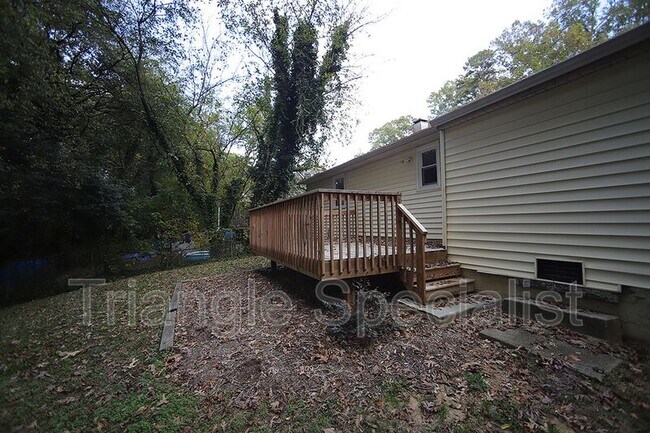 Building Photo - 3413 Cheyenne Rd