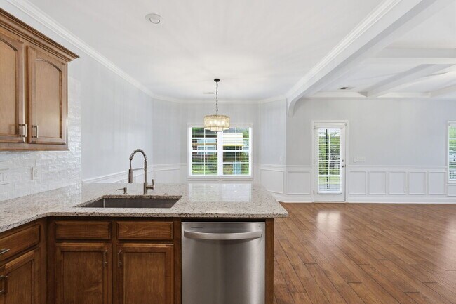 Building Photo - Now available, freshly painted with a community pool!