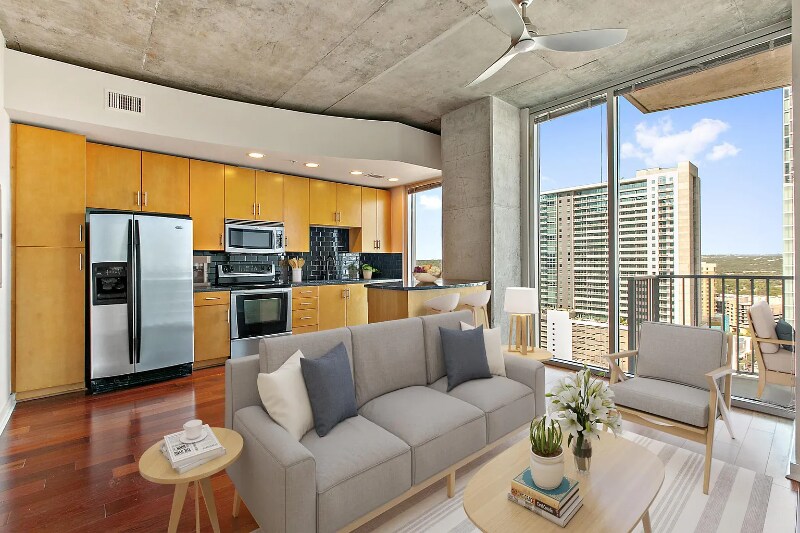 Building Photo - 360 Nueces St