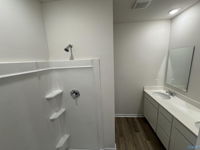 Building Photo - 3240 Cool Spgs Ave SW