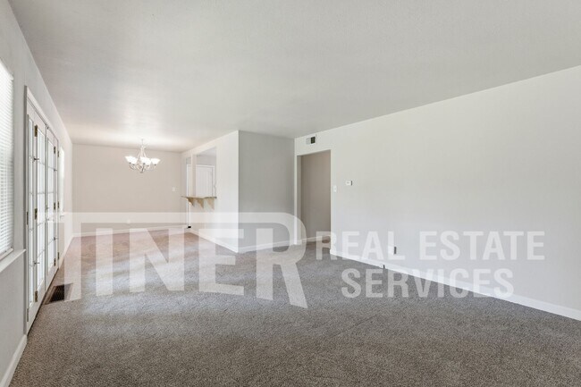 Building Photo - 3804 Atwater Rd