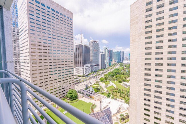 Building Photo - 335 S Biscayne Blvd