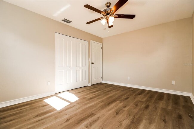 Building Photo - 9894 110th Ln N