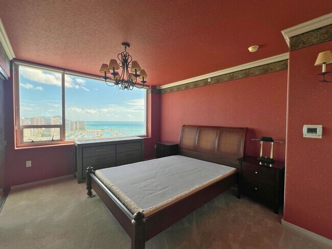 Building Photo - Hawaiki 3608 - Vintage charm in Honolulu