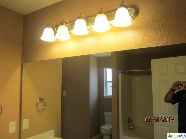 Building Photo - 2303 Jake Dr