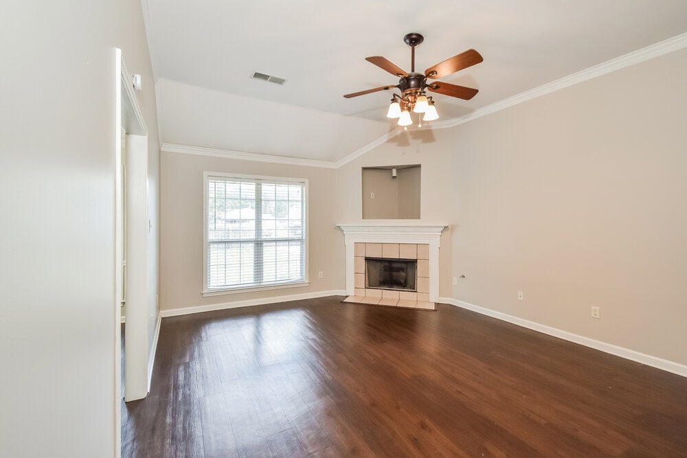 Building Photo - 6906 Greyhawk Cove N