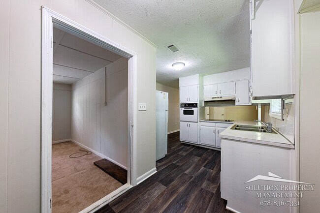 Building Photo - 4272 Carlos Ct