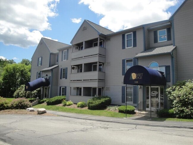 Building Photo - 147 Eastern Ave