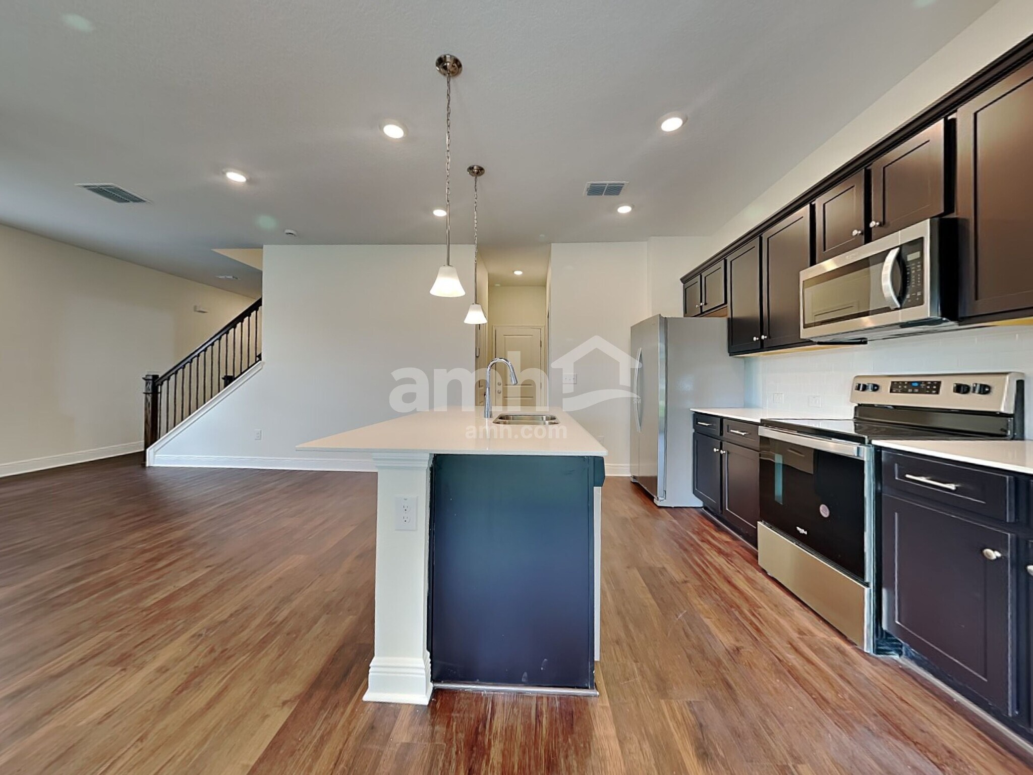 Building Photo - 27462 St Andrews Ave