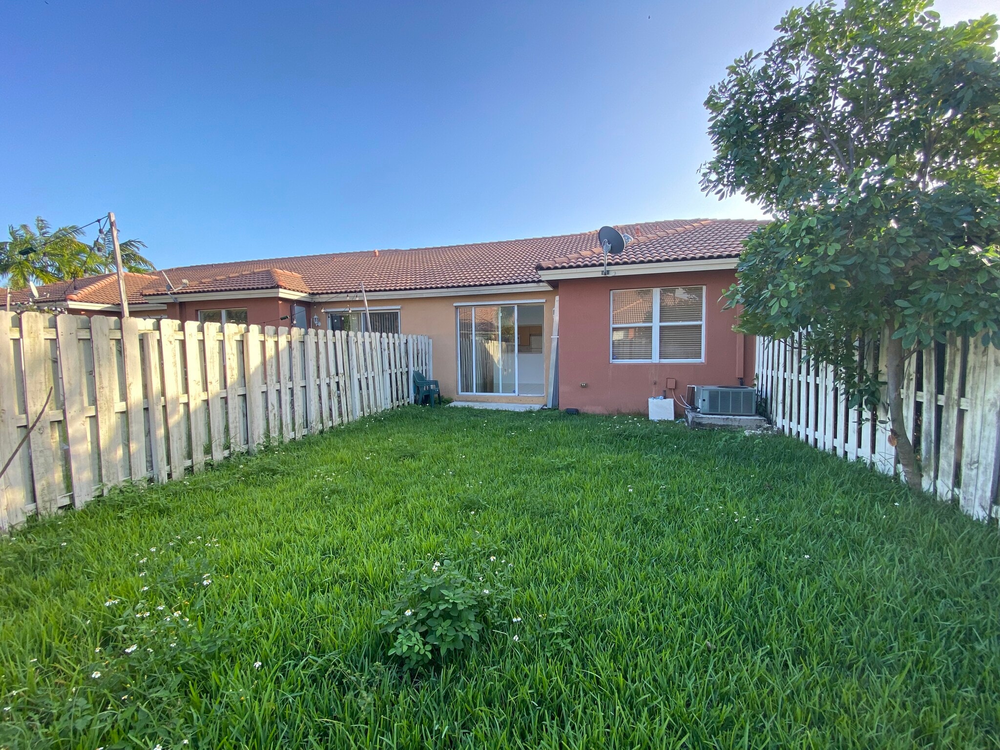 Building Photo - 10985 SW 239th Ter